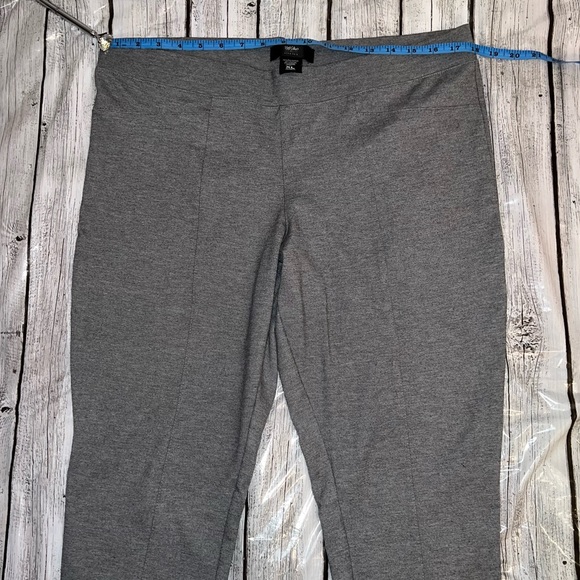 Stretchy Business Pants - Picture 6 of 9